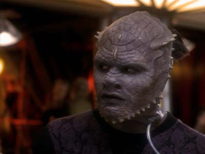 Star Trek: Deep Space Nine Screencaps "The Abandoned" (S3:E6)