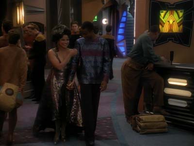 Star Trek: Deep Space Nine Screencaps "The Abandoned" (S3:E6)