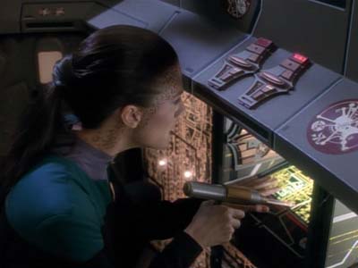 Star Trek: Deep Space Nine Screencaps "Civil Defense" (S3:E7)
