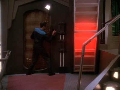 Star Trek: Deep Space Nine Screencaps "Civil Defense" (S3:E7)