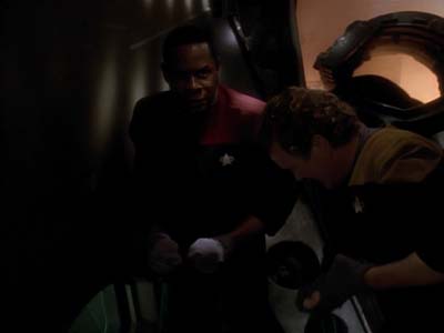 Star Trek: Deep Space Nine Screencaps "Civil Defense" (S3:E7)