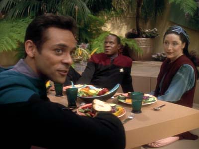 Star Trek: Deep Space Nine Screencaps "Meridian" (S3:E8)