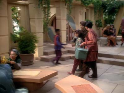 Star Trek: Deep Space Nine Screencaps "Meridian" (S3:E8)