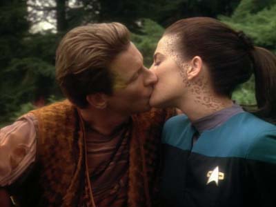 Star Trek: Deep Space Nine Screencaps "Meridian" (S3:E8)