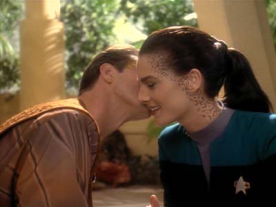 Star Trek: Deep Space Nine Screencaps "Meridian" (S3:E8)
