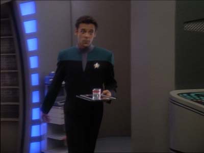 Star Trek: Deep Space Nine Screencaps "Defiant" (S3:E9)