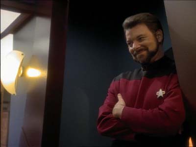 Star Trek: Deep Space Nine Screencaps "Defiant" (S3:E9)
