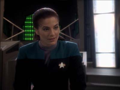 Star Trek: Deep Space Nine Screencaps "Defiant" (S3:E9)