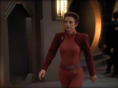 Star Trek: Deep Space Nine Screencaps "Defiant" (S3:E9)