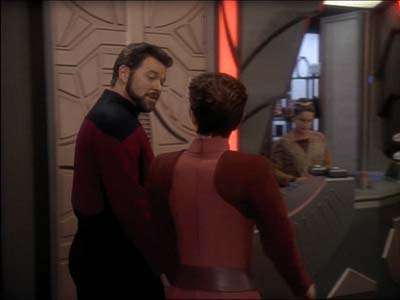 Star Trek: Deep Space Nine Screencaps "Defiant" (S3:E9)