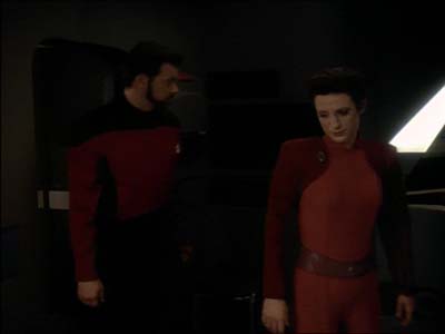 Star Trek: Deep Space Nine Screencaps "Defiant" (S3:E9)