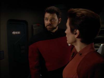 Star Trek: Deep Space Nine Screencaps "Defiant" (S3:E9)