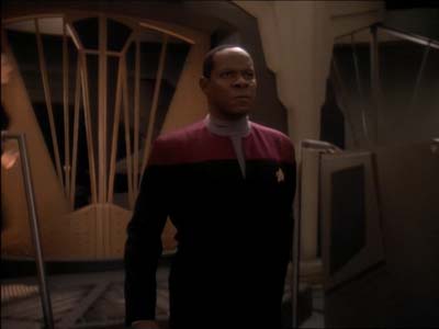 Star Trek: Deep Space Nine Screencaps "Defiant" (S3:E9)