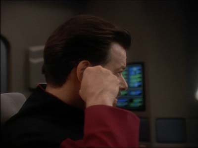 Star Trek: Deep Space Nine Screencaps "Defiant" (S3:E9)