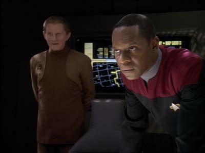 Star Trek: Deep Space Nine Screencaps "Defiant" (S3:E9)
