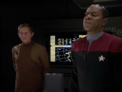 Star Trek: Deep Space Nine Screencaps "Defiant" (S3:E9)