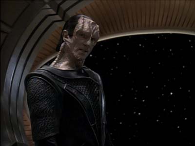 Star Trek: Deep Space Nine Screencaps "Defiant" (S3:E9)