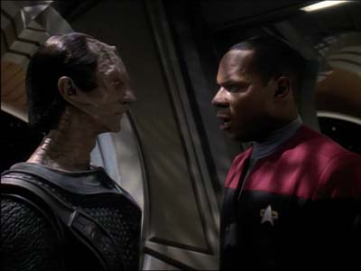 Star Trek: Deep Space Nine Screencaps "Defiant" (S3:E9)