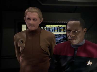 Star Trek: Deep Space Nine Screencaps "Defiant" (S3:E9)