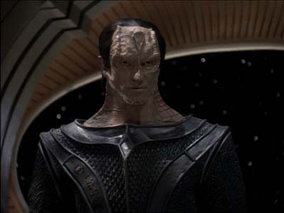 Star Trek: Deep Space Nine Screencaps "Defiant" (S3:E9)