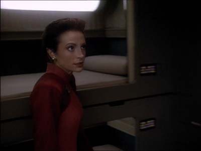 Star Trek: Deep Space Nine Screencaps "Defiant" (S3:E9)