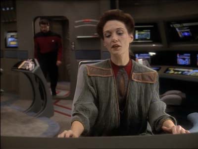 Star Trek: Deep Space Nine Screencaps "Defiant" (S3:E9)