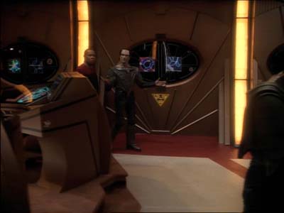 Star Trek: Deep Space Nine Screencaps "Defiant" (S3:E9)