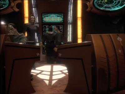 Star Trek: Deep Space Nine Screencaps "Defiant" (S3:E9)