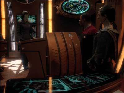 Star Trek: Deep Space Nine Screencaps "Defiant" (S3:E9)