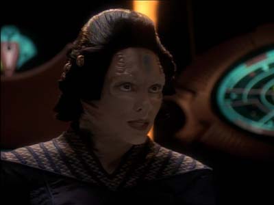 Star Trek: Deep Space Nine Screencaps "Defiant" (S3:E9)