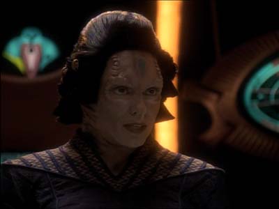 Star Trek: Deep Space Nine Screencaps "Defiant" (S3:E9)