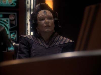 Star Trek: Deep Space Nine Screencaps "Defiant" (S3:E9)