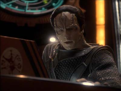 Star Trek: Deep Space Nine Screencaps "Defiant" (S3:E9)