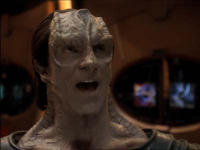 Star Trek: Deep Space Nine Screencaps "Defiant" (S3:E9)