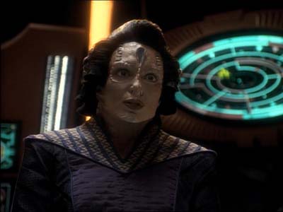 Star Trek: Deep Space Nine Screencaps "Defiant" (S3:E9)