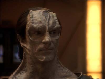 Star Trek: Deep Space Nine Screencaps "Defiant" (S3:E9)
