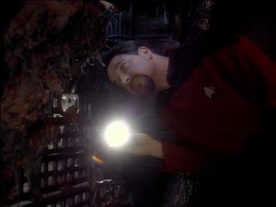 Star Trek: Deep Space Nine Screencaps "Defiant" (S3:E9)