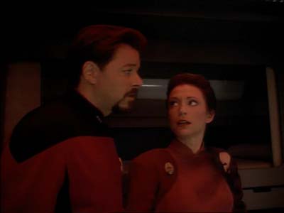 Star Trek: Deep Space Nine Screencaps "Defiant" (S3:E9)