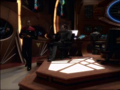 Star Trek: Deep Space Nine Screencaps "Defiant" (S3:E9)