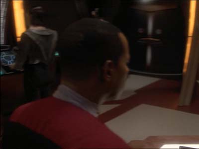 Star Trek: Deep Space Nine Screencaps "Defiant" (S3:E9)