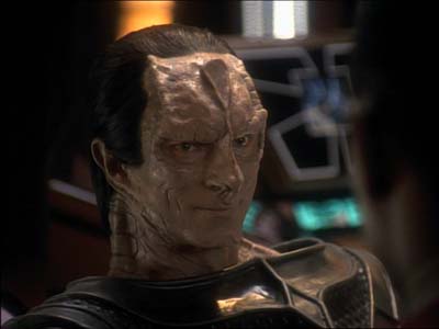 Star Trek: Deep Space Nine Screencaps "Defiant" (S3:E9)