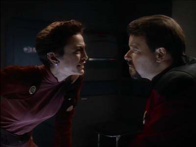Star Trek: Deep Space Nine Screencaps "Defiant" (S3:E9)