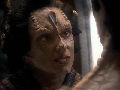 Star Trek: Deep Space Nine Screencaps "Defiant" (S3:E9)
