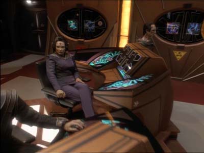 Star Trek: Deep Space Nine Screencaps "Defiant" (S3:E9)