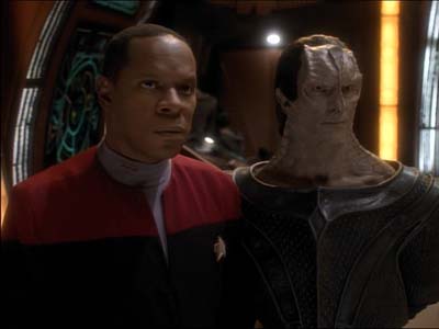 Star Trek: Deep Space Nine Screencaps "Defiant" (S3:E9)