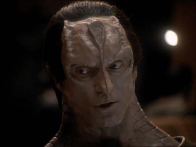 Star Trek: Deep Space Nine Screencaps "Defiant" (S3:E9)
