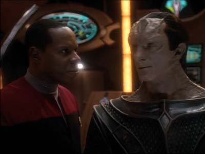Star Trek: Deep Space Nine Screencaps "Defiant" (S3:E9)