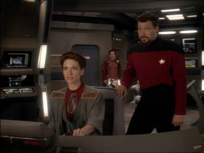 Star Trek: Deep Space Nine Screencaps "Defiant" (S3:E9)