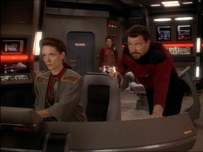 Star Trek: Deep Space Nine Screencaps "Defiant" (S3:E9)