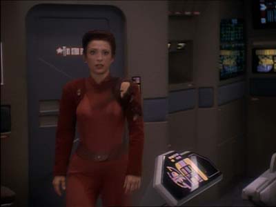 Star Trek: Deep Space Nine Screencaps "Defiant" (S3:E9)
